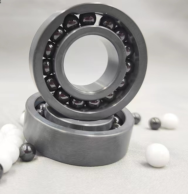 Silicon nitride hybrid bearing