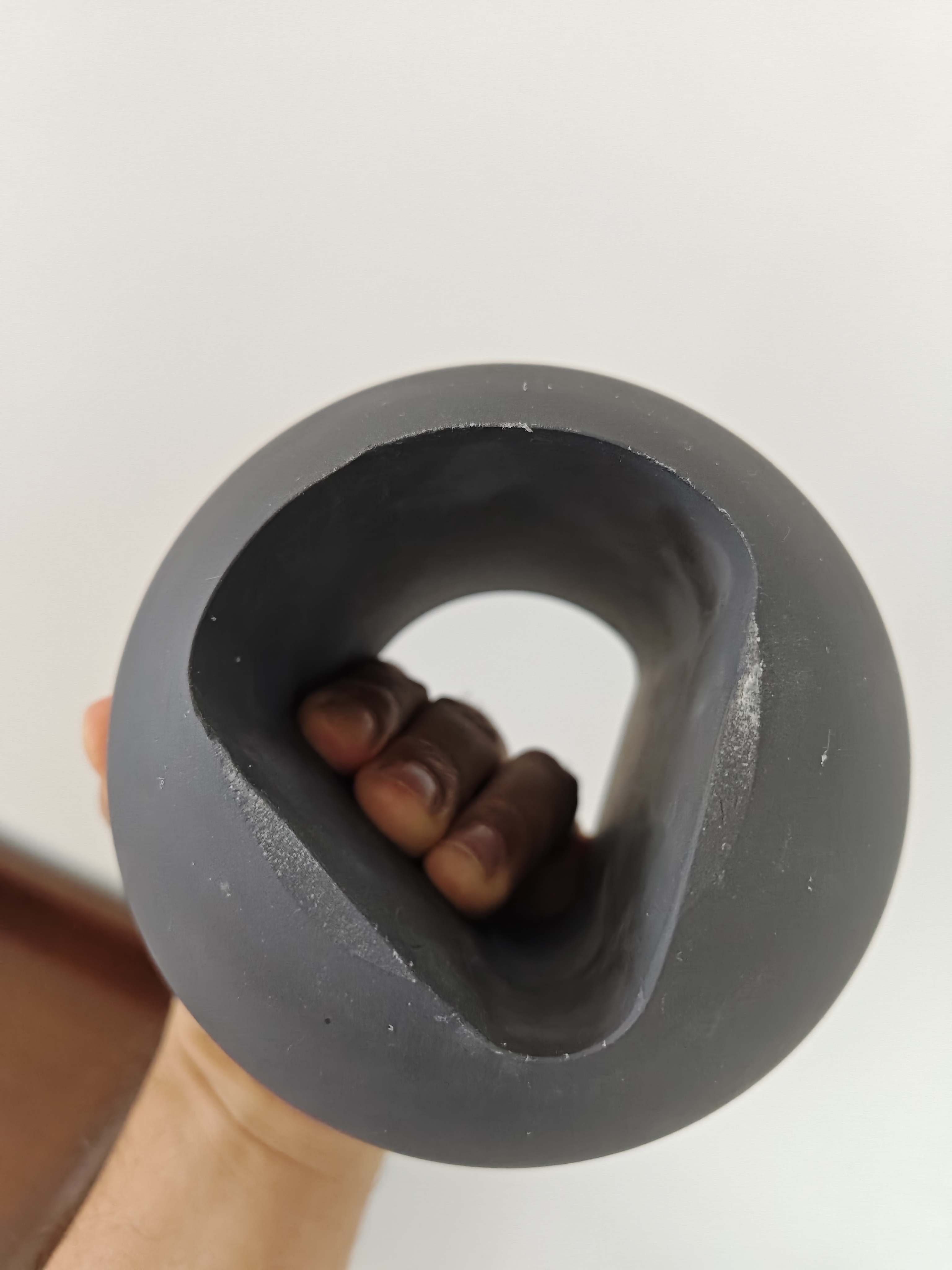 Silicon nitride valve ball for pumps